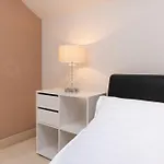 Philippa - Luxurious Five-room - Idyllic Location - First Row To The Sea - Spectacular View Of The Sea Bay - Unforgettable Sunsets - 15 Minutes From Supetar Ferry Port - Free Parking - Private Heated Pool *